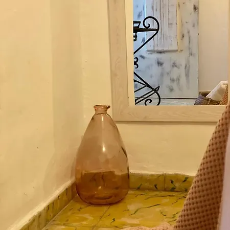 Cueva De La Abuela María *