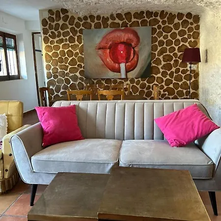 Cueva De La Abuela María Сasa de vacaciones